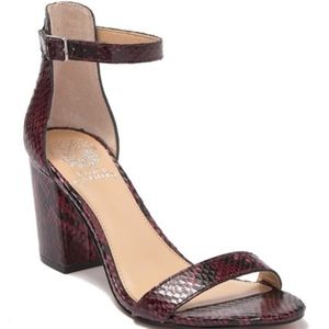 NWOT Vince Camuto Beah Block Heel